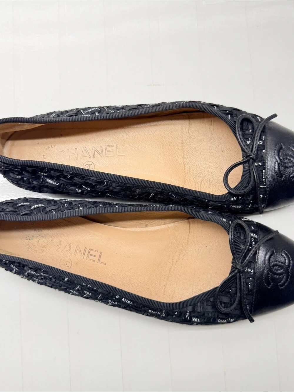 CHANEL 100% authentic